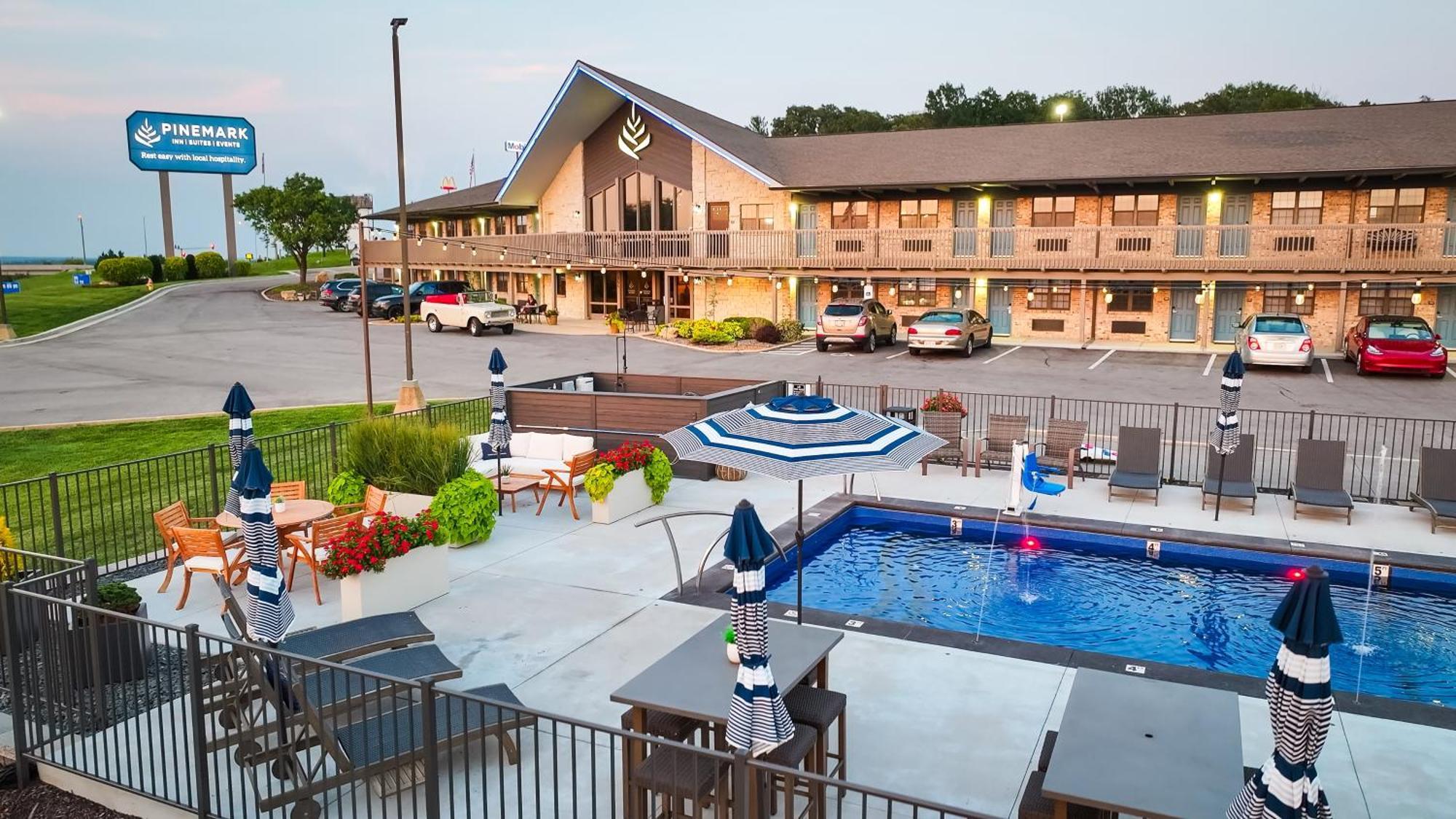 Pinemark Inn Suites Events Saint Clair Kültér fotó