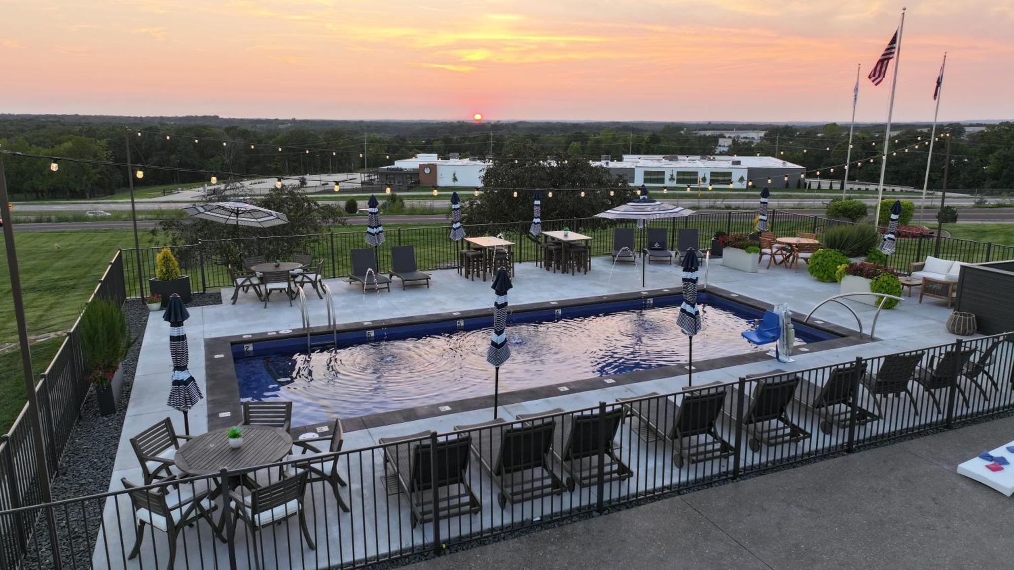 Pinemark Inn Suites Events Saint Clair Kültér fotó